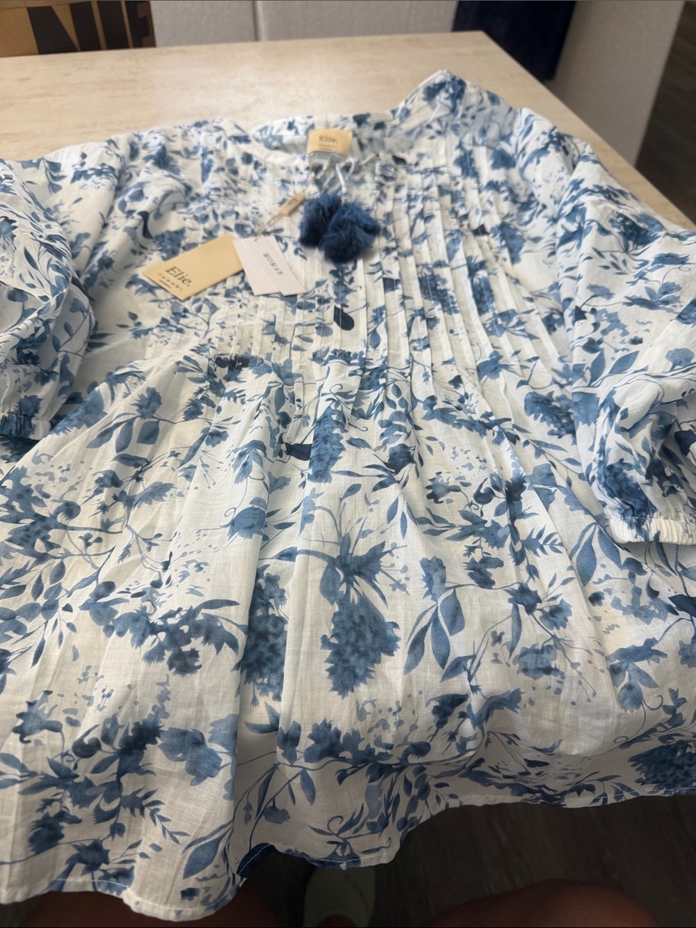 Elie Tahari White Top with Blue Floral Pintuck and Tassels - Picture 2 of 8